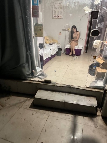 鼓楼中山北路200号，鼓楼虹桥